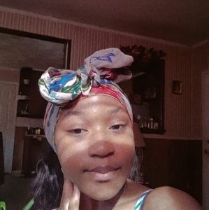 Meet your Posher, Leah